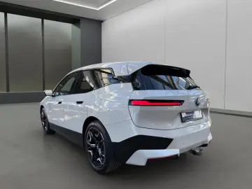 BMW iX M60 ELEKTRO LASER NAVI HUD PANO