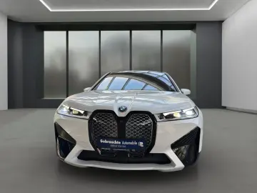 BMW iX M60 ELEKTRO LASER NAVI HUD PANO