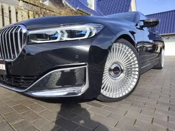 BMW 730 d-Voll-Laser Nappa H&K 21Zoll Traum