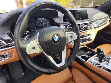 BMW 730 d-Voll-Laser Nappa H&K 21Zoll Traum