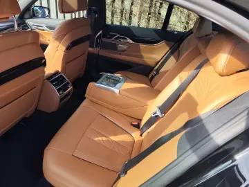 BMW 730 d-Voll-Laser Nappa H&K 21Zoll Traum