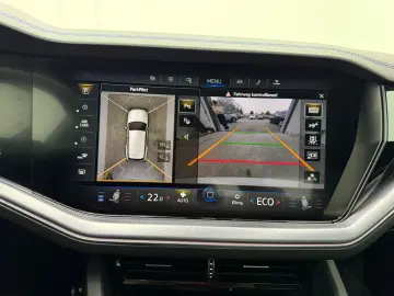 VW Touareg R 4Motion eHybrid MATRIX PANO HEAD-UP