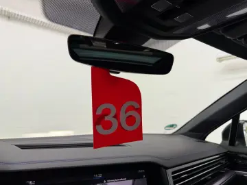 VW Touareg R 4Motion eHybrid MATRIX PANO HEAD-UP