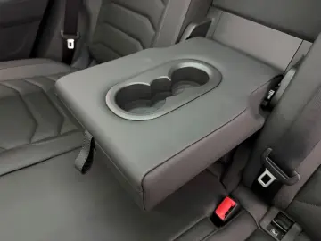 VW Touareg R 4Motion eHybrid MATRIX PANO HEAD-UP