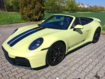 PORSCHE 911 Carrera Cabriolet  BOSE  Keyles  ACC