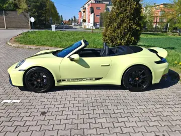 PORSCHE 911 Carrera Cabriolet
