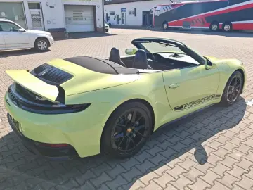 PORSCHE 911 Carrera Cabriolet