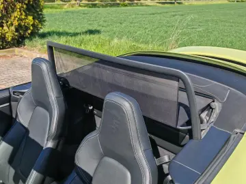 PORSCHE 911 Carrera Cabriolet