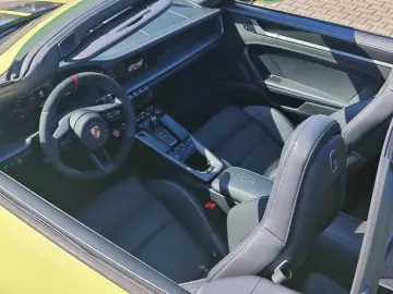 PORSCHE 911 Carrera Cabriolet