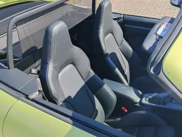 PORSCHE 911 Carrera Cabriolet