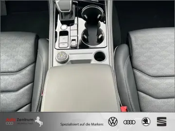 VW Touareg 3.0 V6 TDI Elegance 9.894 EUR Mwst.ausw.