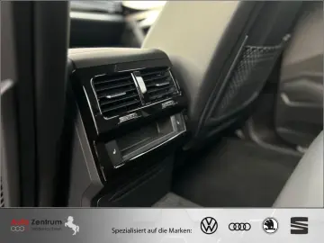VW Touareg 3.0 V6 TDI Elegance 9.894 EUR Mwst.ausw.