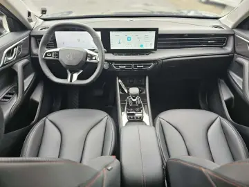 MG Noul HS ICE 5 usi Exclusive 1.5 T-GDi 172 CP A7