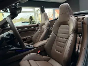 Porsche 992 .2 Turbo S Cabrio FULL CARBON