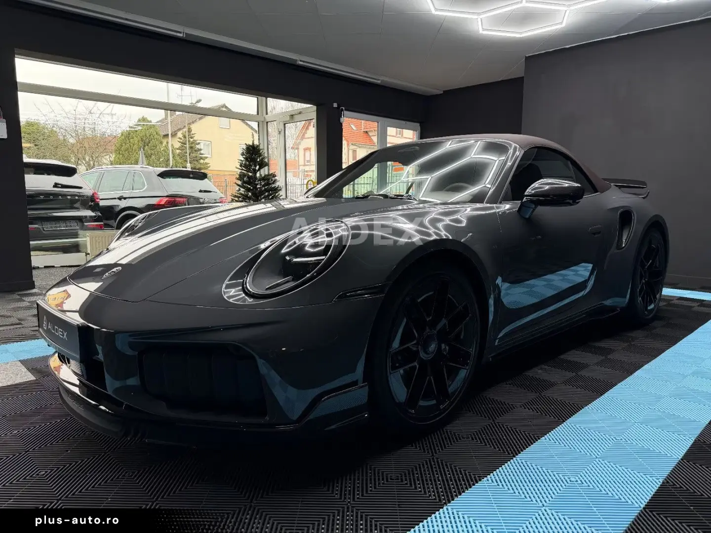 Porsche 992 .2 Turbo S Cabrio FULL CARBON