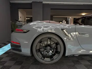 Porsche 992 .2 Turbo S Cabrio FULL CARBON