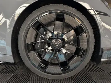Porsche 992 .2 Turbo S Cabrio FULL CARBON