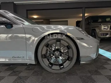 Porsche 992 .2 Turbo S Cabrio FULL CARBON