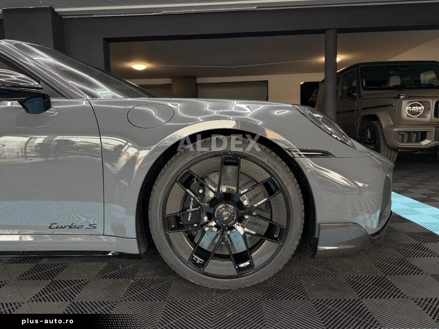 Porsche 992 .2 Turbo S Cabrio FULL CARBON