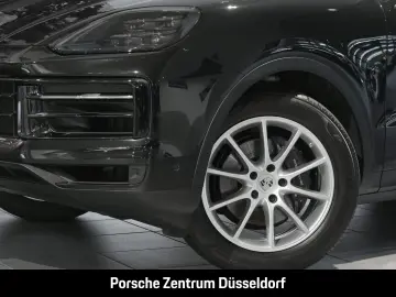 PORSCHE Cayenne Panoramadach BOSE LED-Matrix