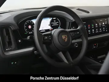 PORSCHE Cayenne Panoramadach BOSE LED-Matrix