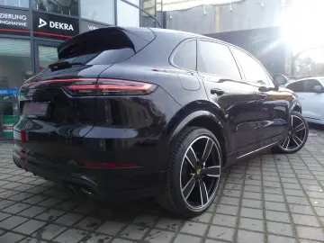 PORSCHE Cayenne Turbo Sport Chrono PANO HUD SOFT 22&&hellip;