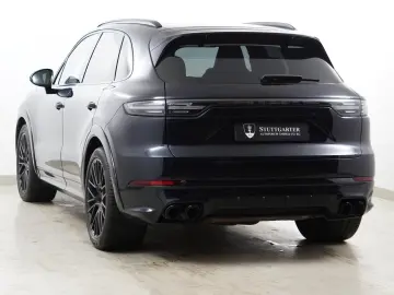PORSCHE Cayenne GTS Matrix BOSE 18-Wege Sitzkli Pano Luf