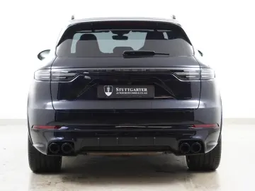 PORSCHE Cayenne GTS Matrix BOSE 18-Wege Sitzkli Pano Luf