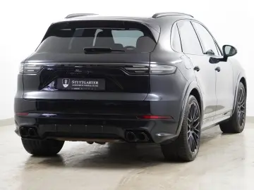 PORSCHE Cayenne GTS Matrix BOSE 18-Wege Sitzkli Pano Luf