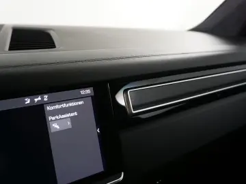 PORSCHE Cayenne GTS Matrix BOSE 18-Wege Sitzkli Pano Luf