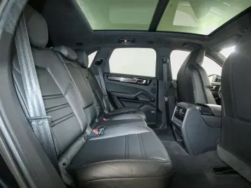 PORSCHE Cayenne GTS Matrix BOSE 18-Wege Sitzkli Pano Luf