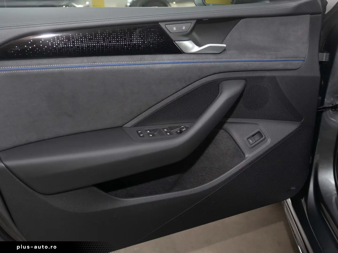 Volkswagen Passat Variant 2.0 TDI DSG R-Line