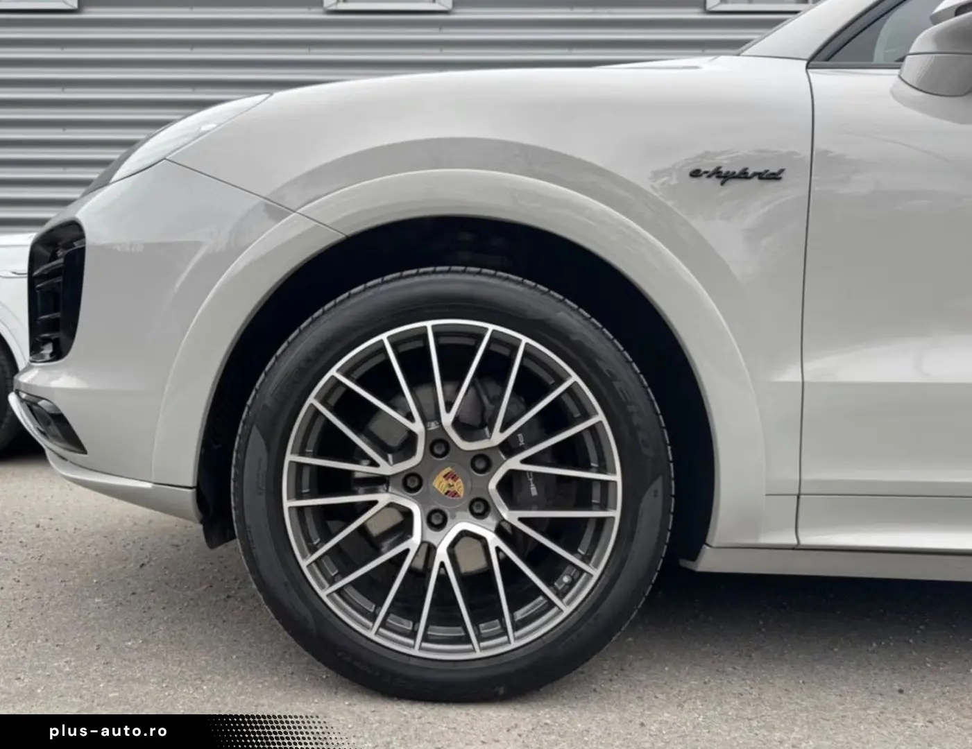 PORSCHE Cayenne E-Hybrid Platinum Edition