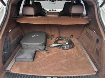 PORSCHE Cayenne E-Hybrid Platinum Edition