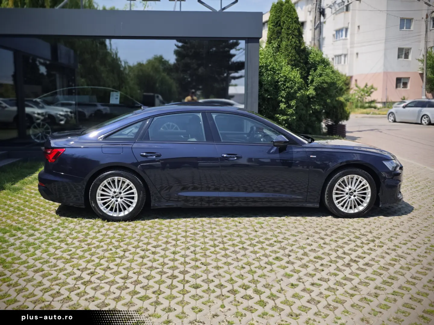 Audi A6 50 TFSIe Quattro Ultra S tronic S Line