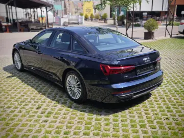 Audi A6 50 TFSIe Quattro Ultra S tronic S Line