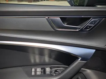 Audi A6 50 TFSIe Quattro Ultra S tronic S Line