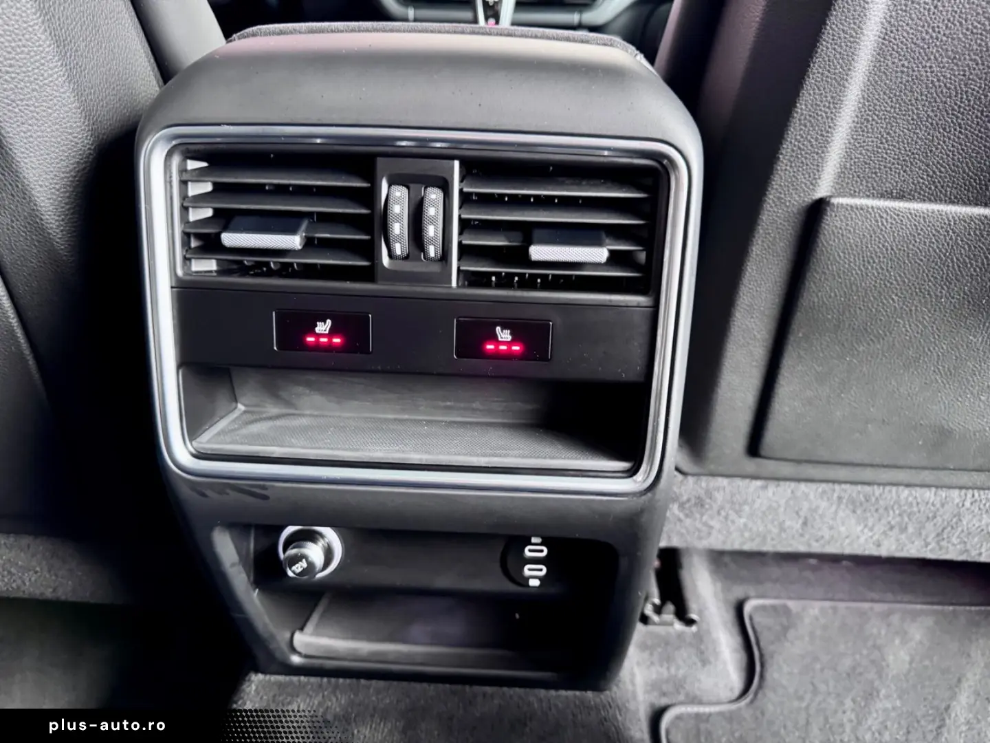 PORSCHE Cayenne GTS SportAbgas Pano ACC 360 Luft HeadUp