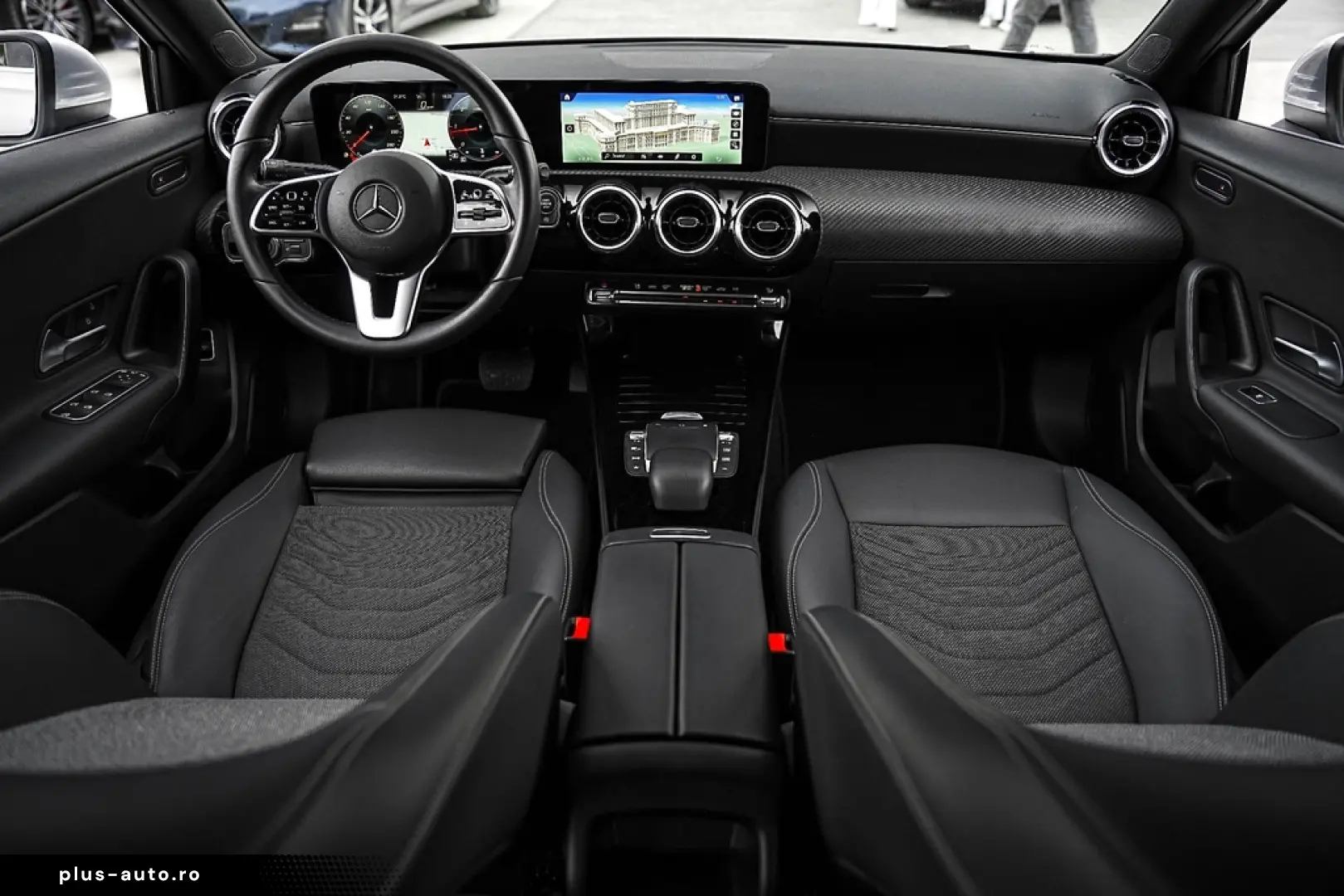 Mercedes-Benz A 200 d Sedan 8G-DCT Style