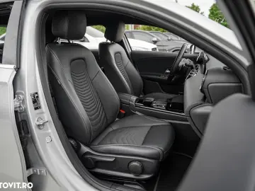 Mercedes-Benz A 200 d Sedan 8G-DCT Style