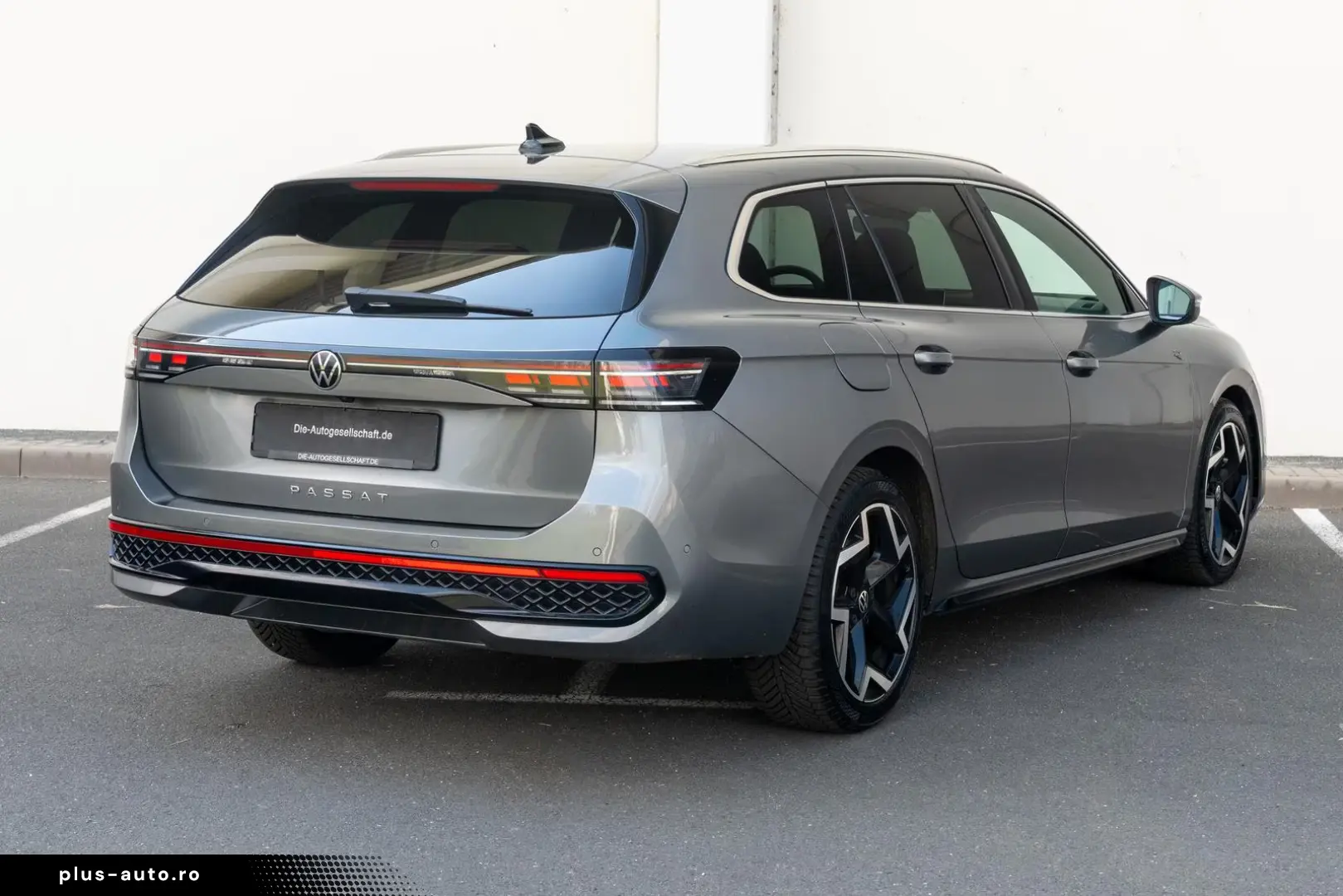 Volkswagen Passat 2.0TDI R-line MATRIX NAVI ACC KAMERA