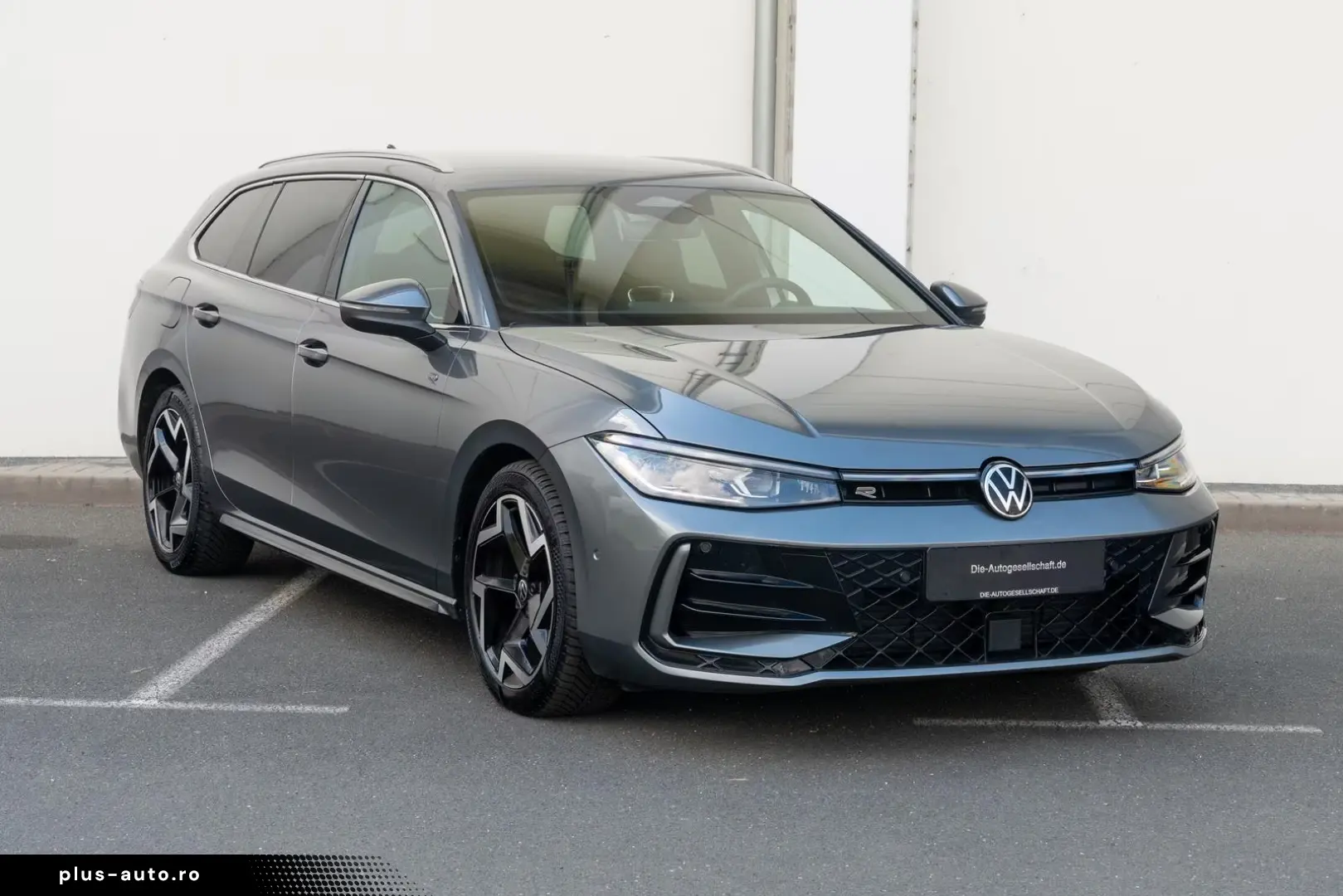 Volkswagen Passat 2.0TDI R-line MATRIX NAVI ACC KAMERA