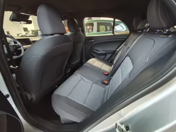 MG3 HEV 5 usi Excite 1.5L PFI HEV 194 CP AT (MY 2025)
