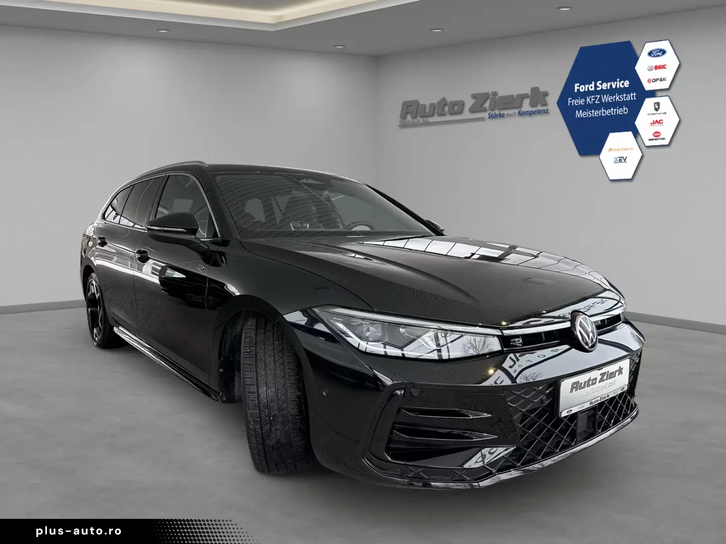 Volkswagen Passat Variant 2.0 TDI DSG R-line ACC MATRIX