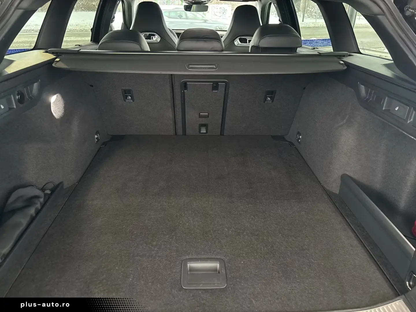 Volkswagen Passat Variant 2.0 TDI DSG R-line ACC MATRIX