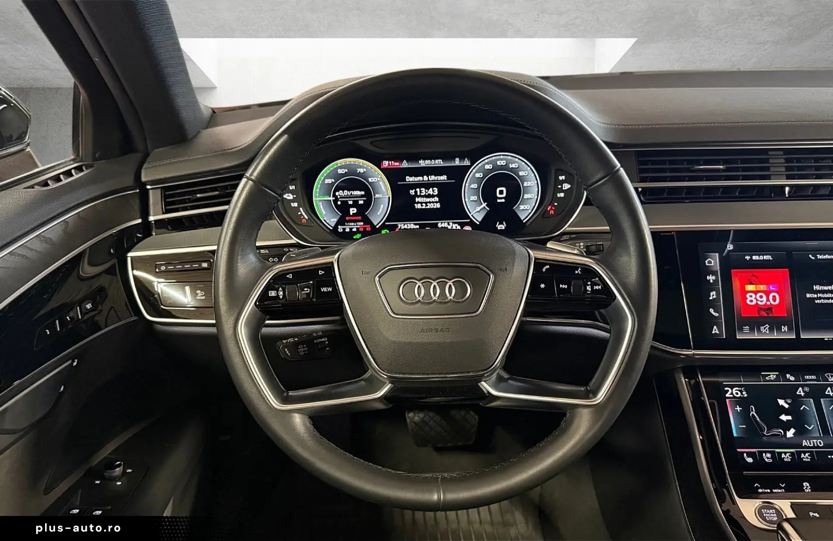 AUDI A8 60 TFSIe quattro Tiptronic Matrix ACC HuD Pan