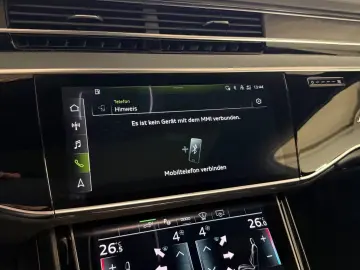 AUDI A8 60 TFSIe quattro Tiptronic Matrix ACC HuD Pan