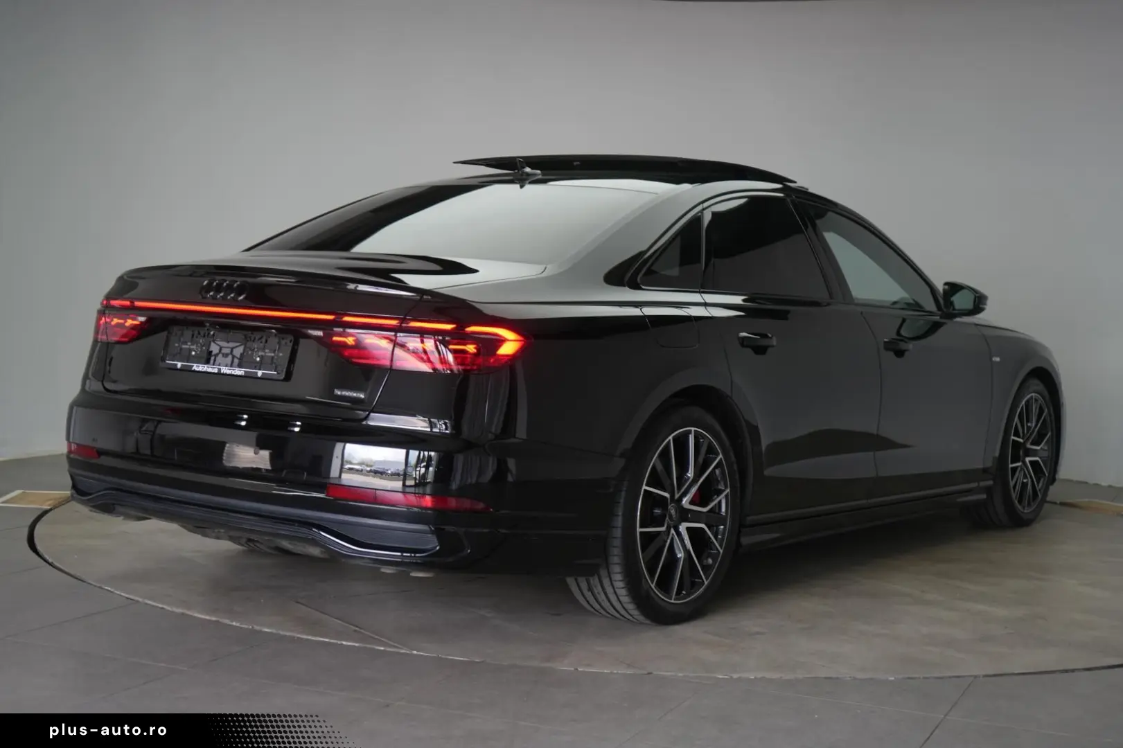 AUDI A8 60 TFSI e quattro S line Leder ACC Pano B&O H