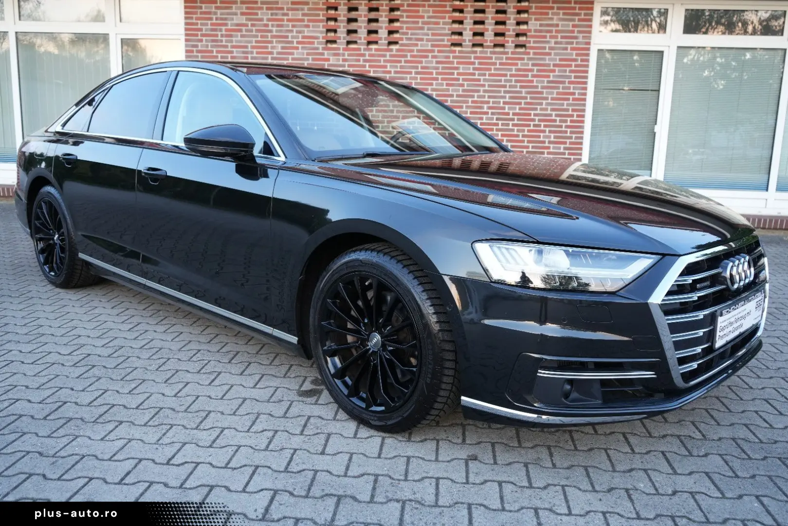 AUDI A8 50 TDI quattro Akustikglas Matrix-LED LEDER
