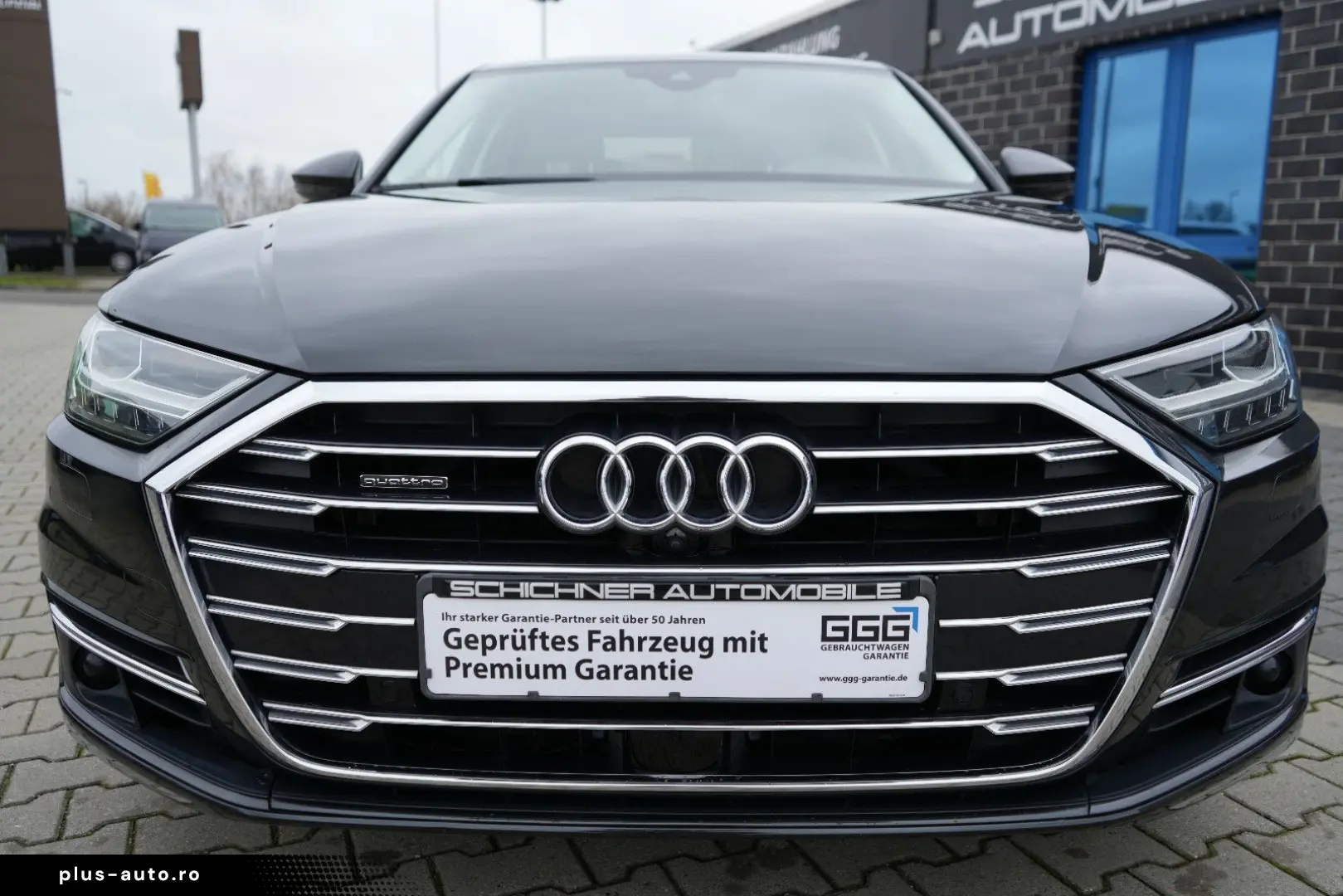 AUDI A8 50 TDI quattro Akustikglas Matrix-LED LEDER